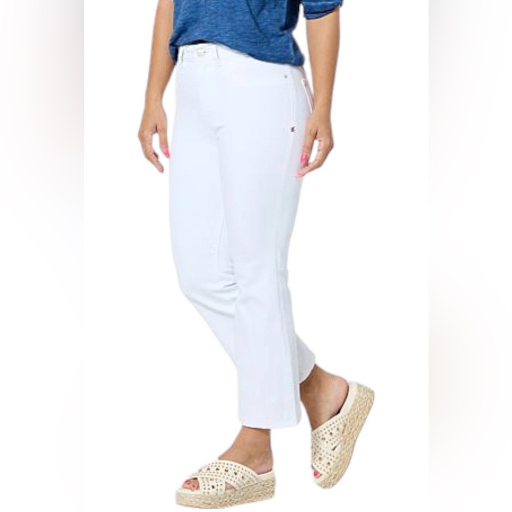 WARP+WEFT - women’s crop bootcut white jeans- size 8/29